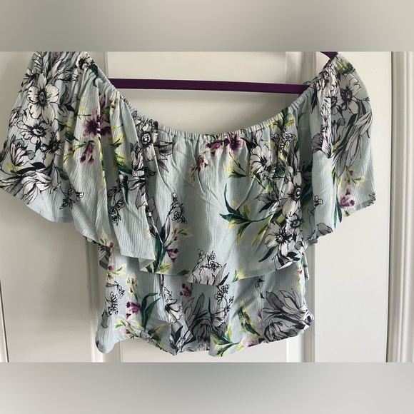 BAND OF GYPSIES Arica Off The Shoulder Crop Top Size Large - Never Worn - Picture 7 of 10